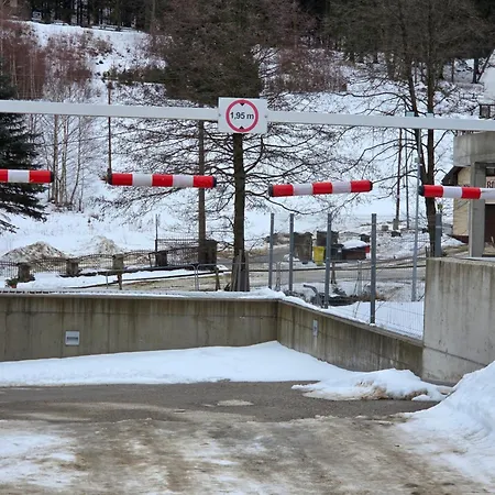 Apartament Czarnogórska Perła Sienna (Klodzko)