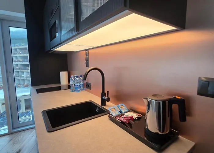 Czarnogorska Perla Sienna (Klodzko)